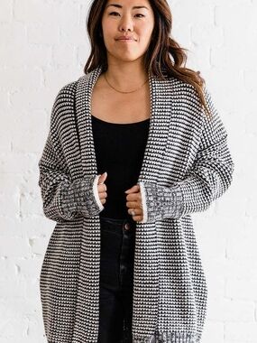 Mazik Open-Front Black and White Knit Cardigan Sweater